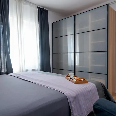 Tragos Apartmán Trogir