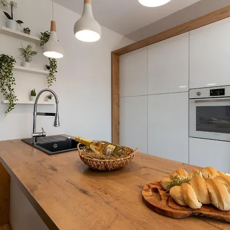 Tragos Apartman