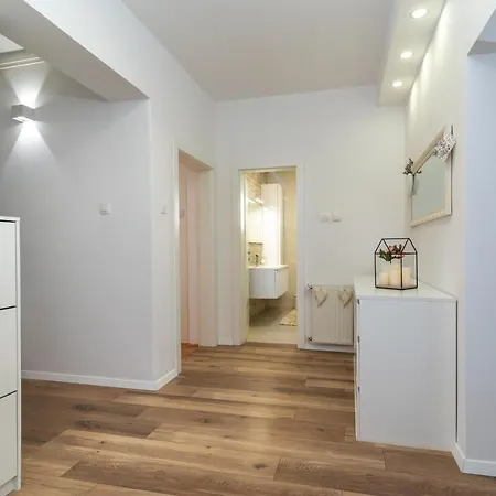Apartman Tragos *
